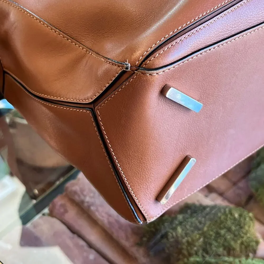 Loewe details brand